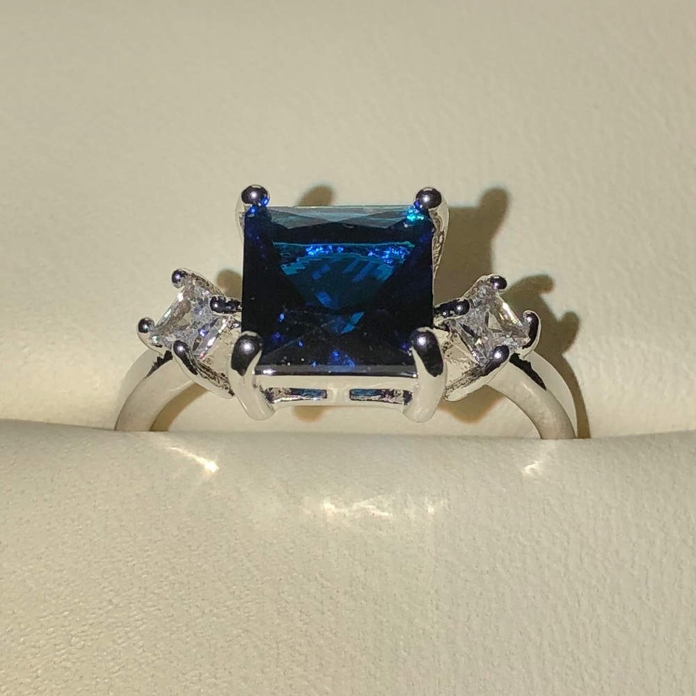 925 Sterling Silver Ring.